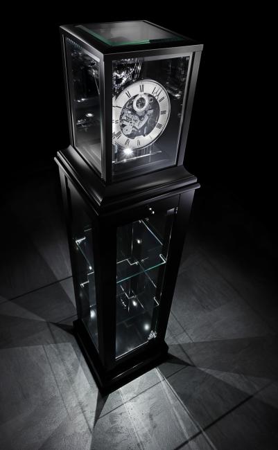 Kieninger unique showcase clock fine black lacquer finish triple chime on 9-bell chime 1712-96-02