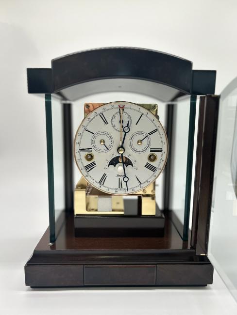Kieninger mantel clock dark walnut mulitfunctional dial triple chime on 8-rod-gong